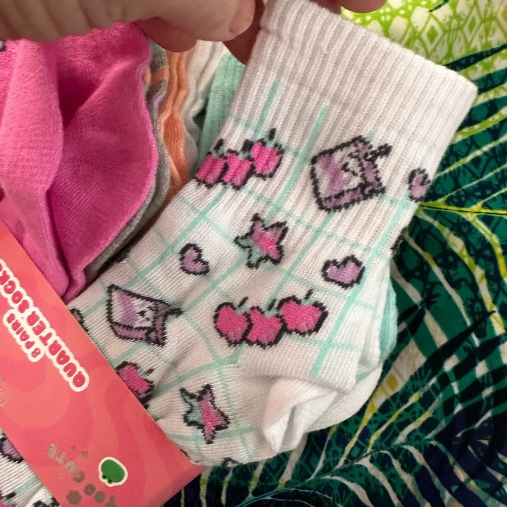 🧦 Capelli New York 8-Pair Quarter Socks Cute Kawaii Bear Heart Print M/L